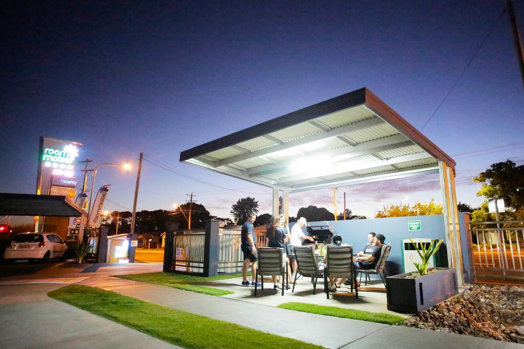 Room Motels Kingaroy Kültér fotó